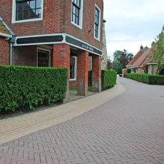 Strackstone+ 21x7x8 wijnrood/antraciet genuanceerd