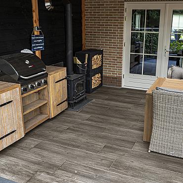 Keramische tegel Woodlook Bricola Grey 30x120x2 cm