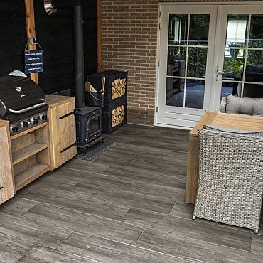 Keramische tegel Woodlook Bricola Grey 30x120x2 cm